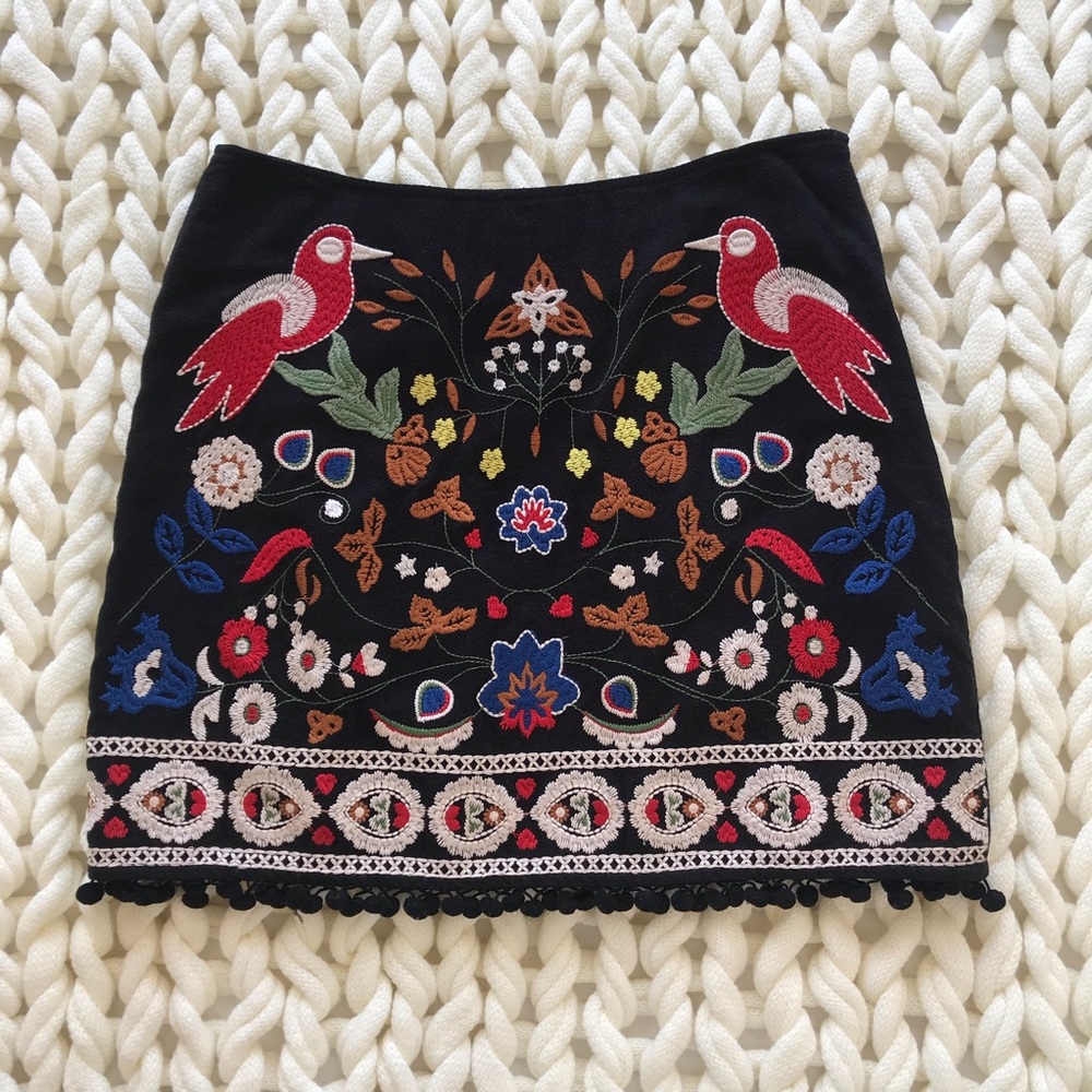 Black skirt with embroidered details